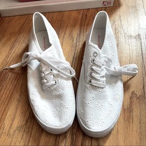 NEW in box American Eagle white eyelet sneakers never worn!